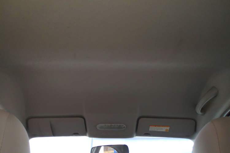 Used Nissan March 2010 1.5L Automatic Easy-Style Version
