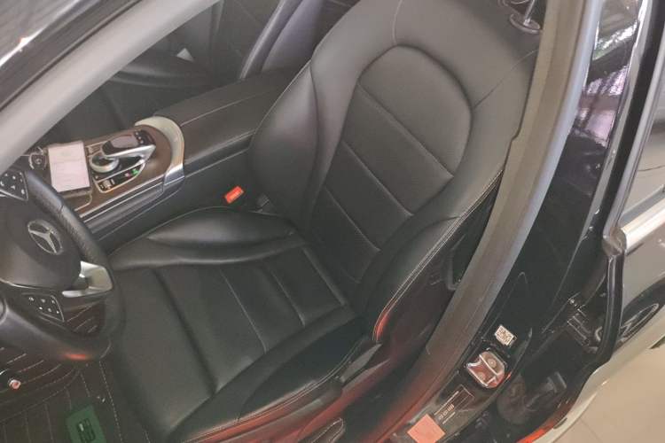 Used Mercedes-Benz GLC 2017 GLC 300 4MATIC Sport Edition