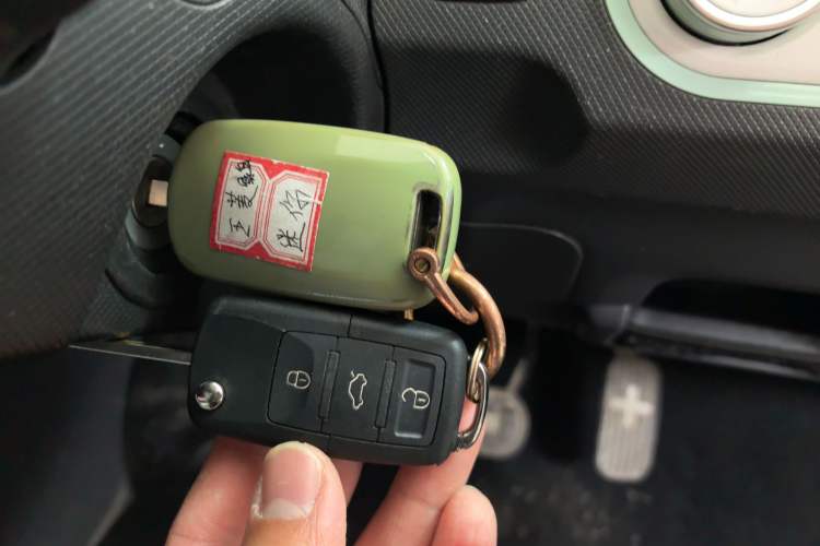 Used Wuling Hongguang MINIEV 2021 Macaron Premium Model – Lithium Iron Phosphate