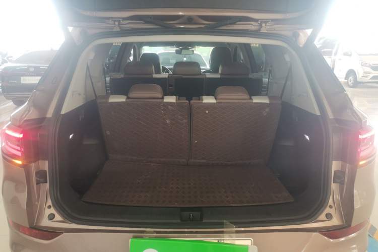 Used Volkswagen ID.6 X 2021 Pro Smart Long-Range Edition
