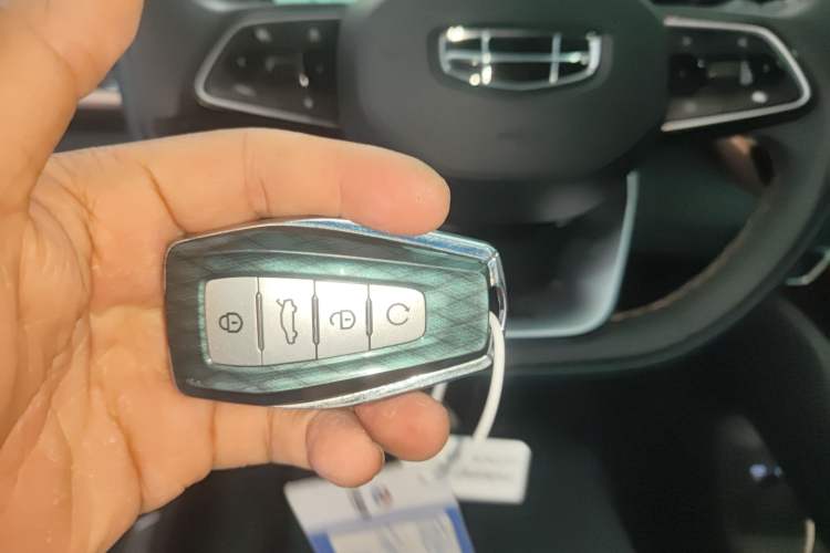 Used Geely Auto Monjaro L 2021 2.0TD DCT EVO Two-Wheel Drive Smart Luxury Version
