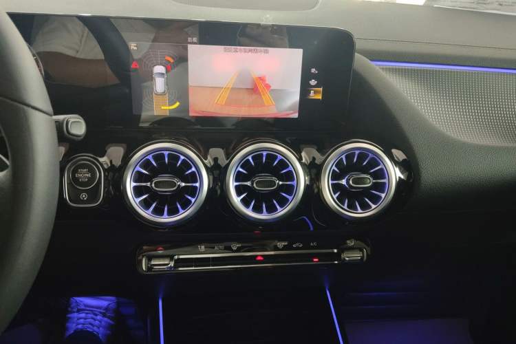 Used Mercedes-Benz GLA 2022 Facelifted GLA 200
