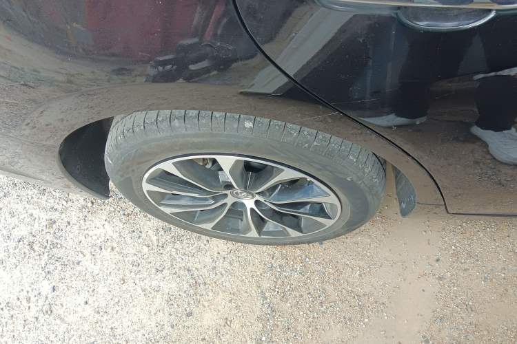 Used Toyota Avalon 2022 Dual-Engine 2.5L Luxury Edition