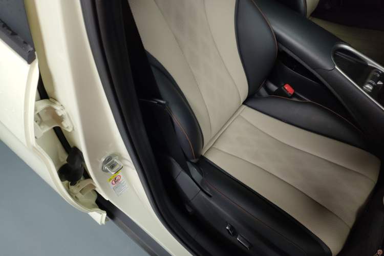 Used BYD Dolphin 2023 420 km Fashion Edition