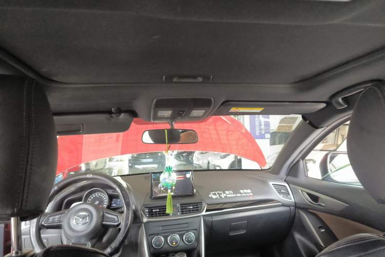 Used Mazda CX-4 2018 2.0L Automatic Two-Wheel Drive Blue Sky Dynamic Version China V Standard
