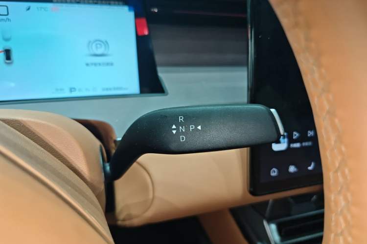 Used BYD Han L 2025 EV Four-Wheel Drive LiDAR Flagship Model
