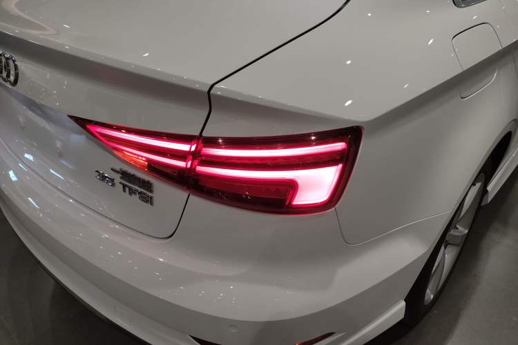 Used Audi A3 2018 30th Anniversary Edition Limousine 35 TFSI Fashion Model
