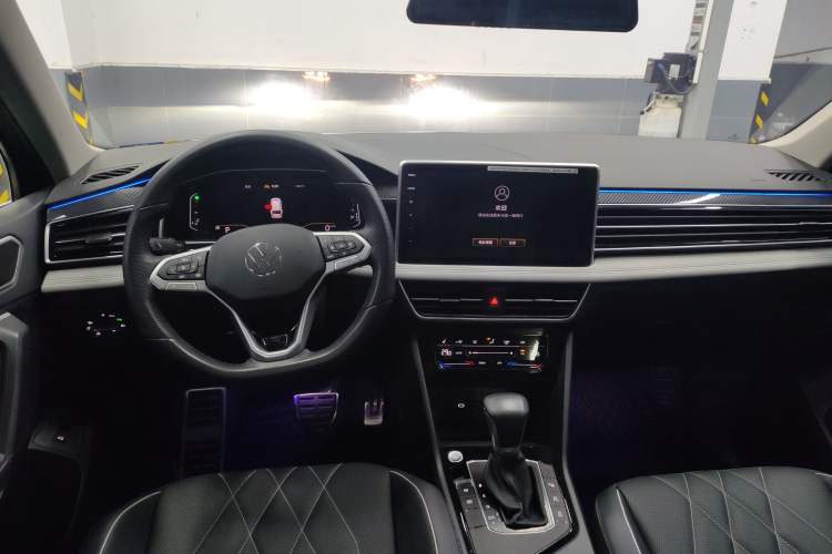 Used Volkswagen Tiguan L 2024 330TSI Automatic Two-Wheel Drive R-Line Enhanced Edition