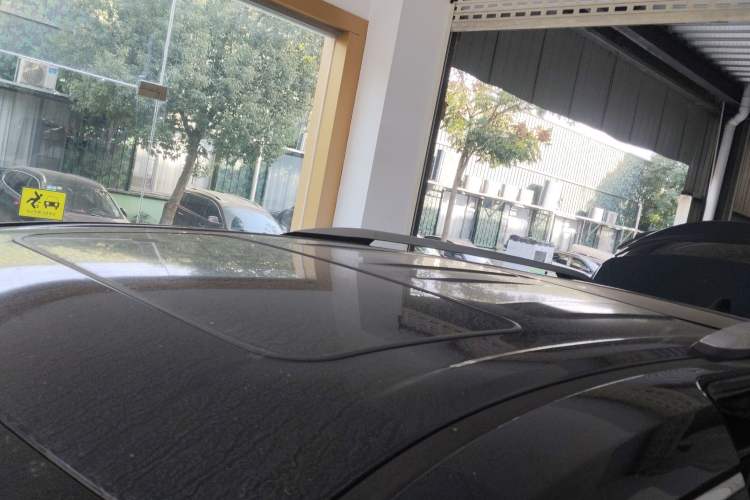 Used Toyota Granvia 2023 2.5L Hybrid Flagship VIP Edition
