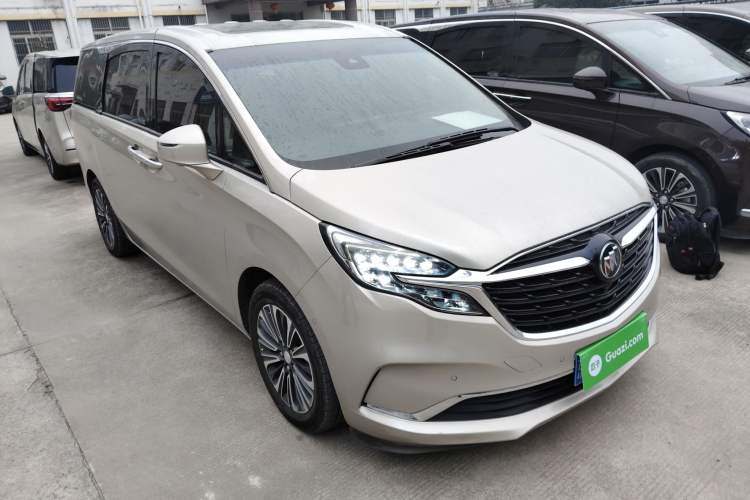 Used Buick GL8 2021 ES Landtrek 653T Luxury Model
