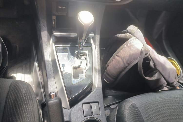 Used Toyota Corolla 2017 Revised Version 1.2T S-CVT GL