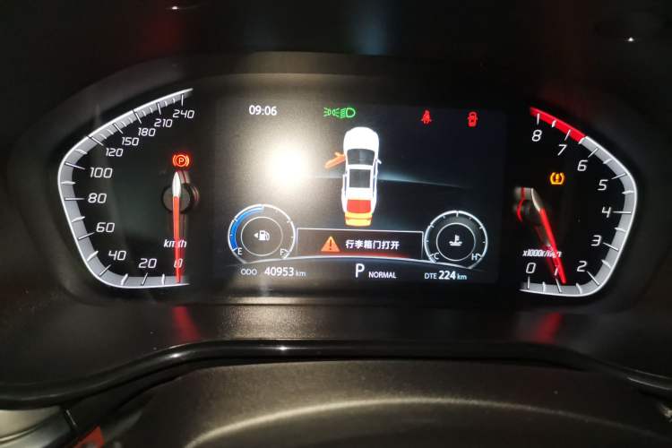 Used Changan CS85 COUPE 2021 1.5T DCT Luxury Edition