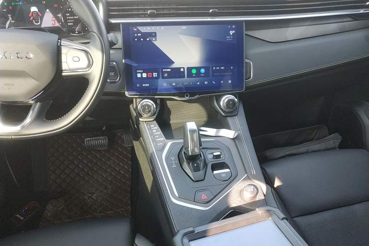 Used Lynk & Co 05 2023 2.0TD Two-Wheel Drive Shine Halo
