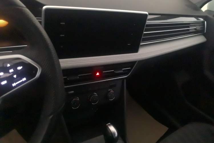 Used Volkswagen Tiguan L 2023 330TSI Automatic Two-Wheel Drive Comfort Edition