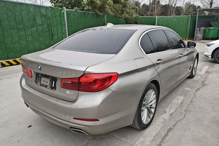 Used BMW 5 Series New Energy 2020 530Le Luxury Package
