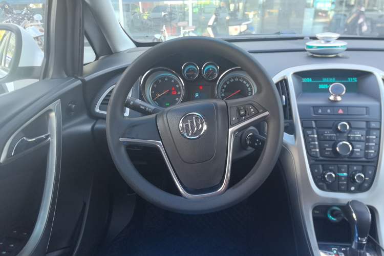 Used Buick GT 2014 XT 1.6L Automatic Fashion Edition
