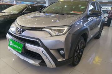 Used Toyota RAV4 2019 2.0L CVT Two-Wheel Drive Fashion X Limited Edition China VI Standard