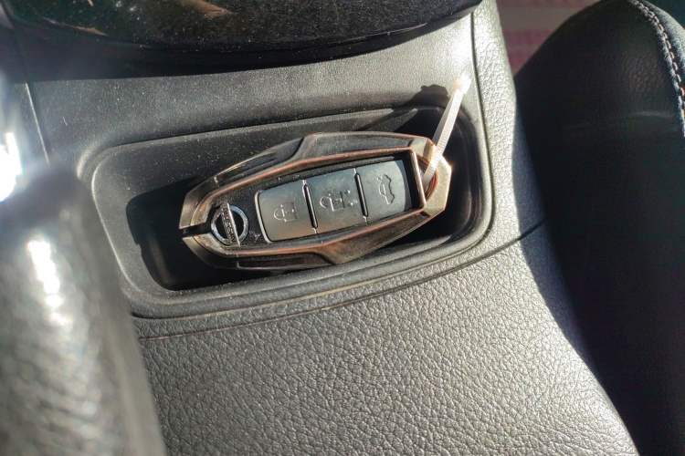 Used Nissan Sylphy 2019 1.6XV CVT Smart Connect Luxury Edition China VI Standard
