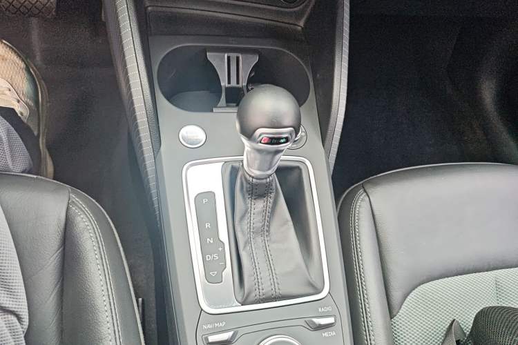 Used Audi Q2L 2021 35 TFSI Fashionable and Elegant Model
