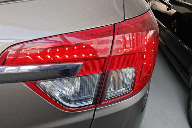 Used Buick Envision 2017 20T Two-Wheel Drive Luxury Model