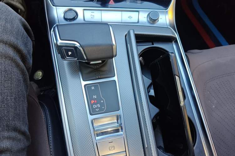 Used Audi A6L 2023 Revised 45 TFSI Prestige Dynamic Edition
