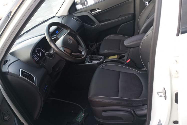 Used Hyundai ix25 2015 1.6L Automatic Two-Wheel Drive Smart GLS Trim
