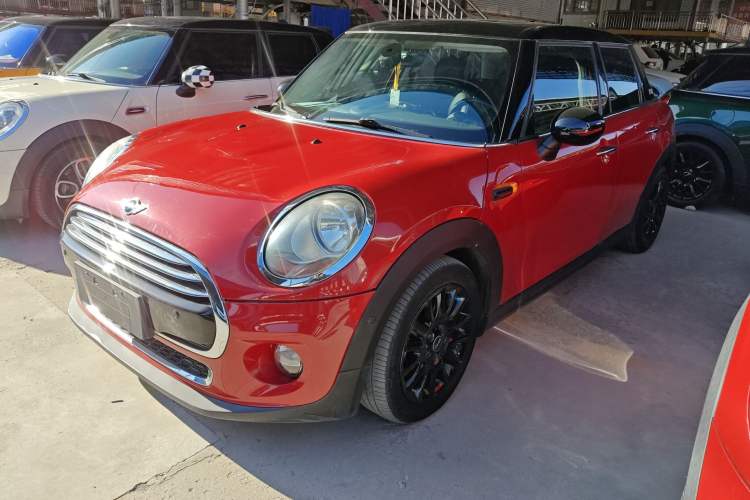 Used  MINI 2016 1.5T COOPER Five-Door Edition
