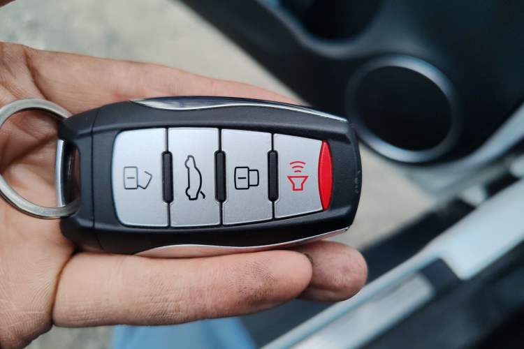 Used Haval M6 2019 1.5T DCT Two-Wheel Drive Elite Version China V Standard