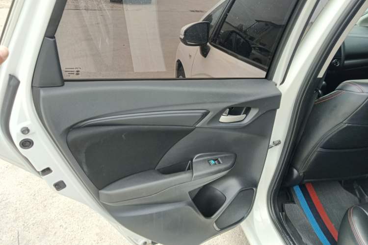 Used Honda Fit 2018 1.5L CVT Comfort Sunroof Version