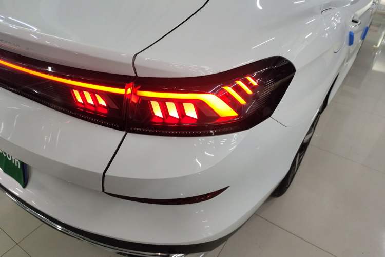 Used Volkswagen Lamando 2025 Lavida L 280TSI DSG Cool & Spicy Edition
