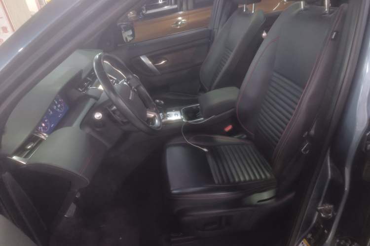 Used Land Rover Discovery Sport 2020 249 PS R-Dynamic Performance Edition
