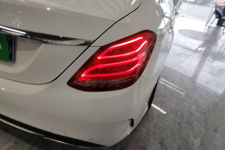 Used Mercedes-Benz C-Class 2017 Restyled C 180 L Fashion Edition Sport Version
