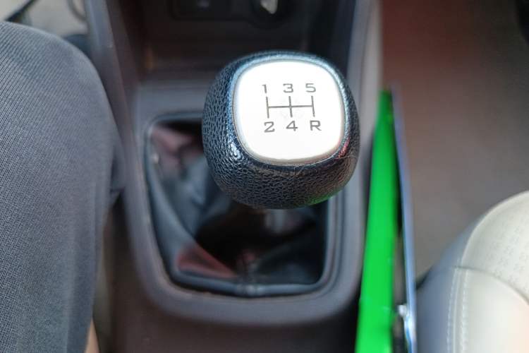 Used Wuling Hongguang 2018 1.5L S Comfort Model L2B
