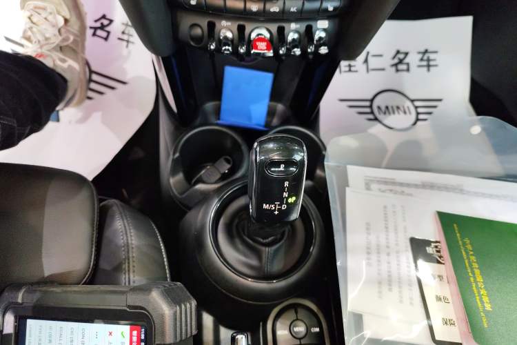 Used  MINI 2019 1.5T COOPER Classic Edition
