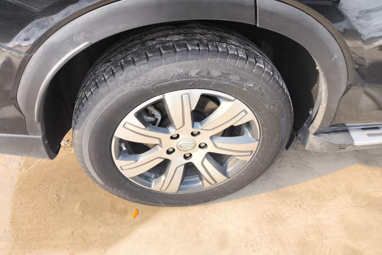 Used GAC Trumpchi GS7 2017 320T Two-Wheel-Drive Luxury Smart Connectivity Model
