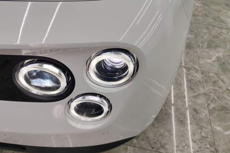 Used  firefly 2025 Illuminated Edition