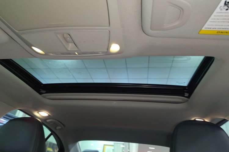 Used Infiniti Q50L 2015 2.0T Comfort Edition