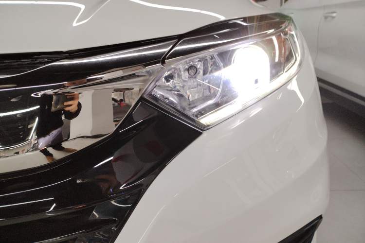 Used Honda Vezel 2019 1.5L CVT Pioneer Edition China VI