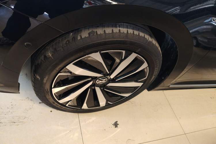 Used Volkswagen Passat 2023 Facelift 330TSI Luxury Edition
