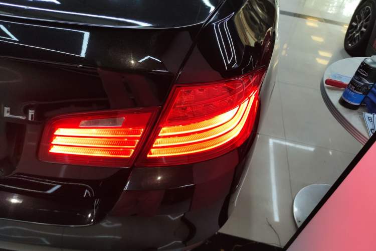 Used BMW 5 Series 2017 520Li Elegant Edition
