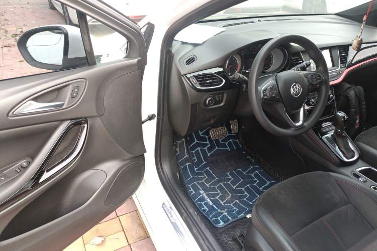 Used Buick Verano 2016 Hatchback GS 20T Dual-Clutch Passionate Sporty Model
