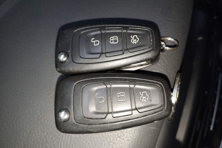 Used Ford Focus 2015 Hatchback EcoBoost 125 Automatic Supreme Style Edition