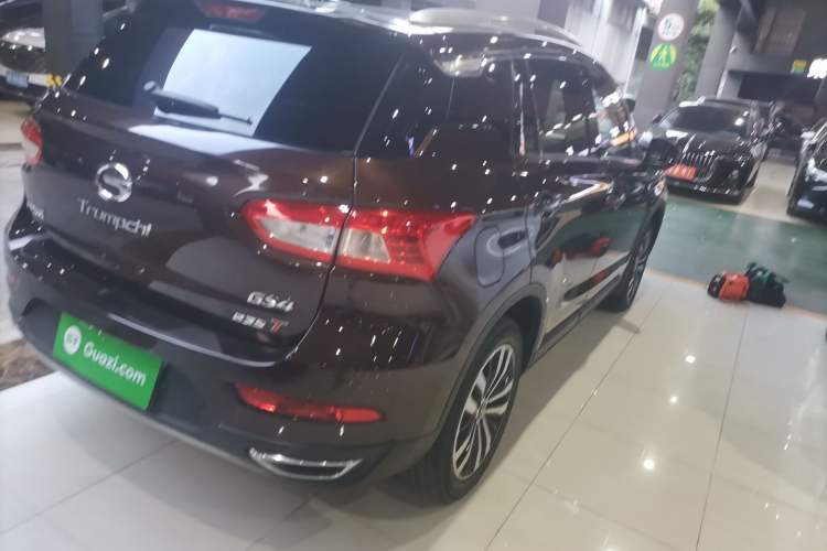 Used GAC Trumpchi GS4 2017 235T Automatic Two-Wheel Drive Luxury Smart Connectivity Version