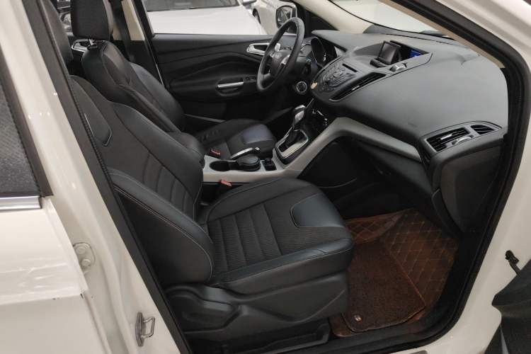 Used Ford Kuga 2015 1.5L GTDi Two-Wheel Drive Fashion Edition
