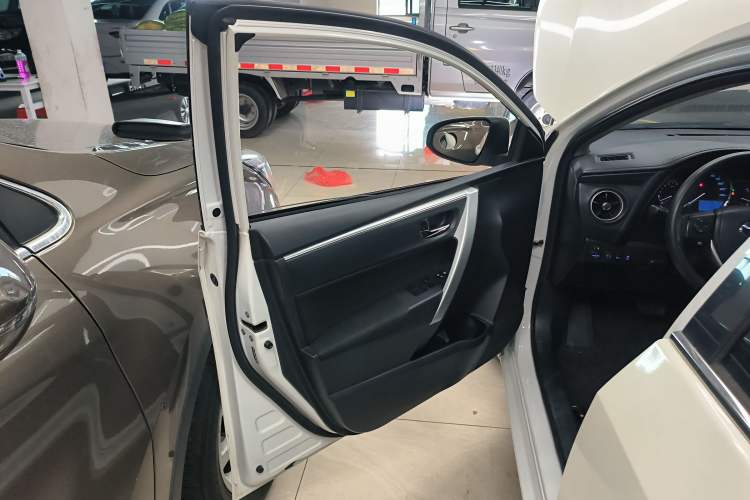 Used Toyota Levin 2017 Revised 185T CVT Elite Edition China V Standard
