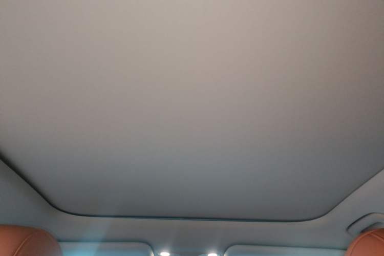 Used AION V 2024 Aion Tyrannosaurus 650 Smart Premium Edition