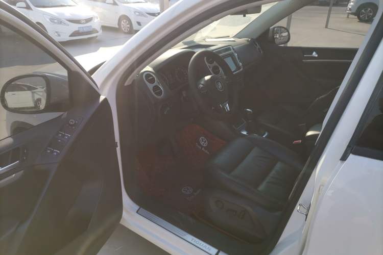 Used Volkswagen Tiguan 2015 1.8TSI Automatic Two-Wheel Drive Comfort Edition
