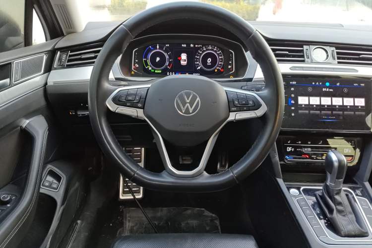 Used Volkswagen Magotan GTE Plug-in Hybrid 2022 GTE Luxury Model
