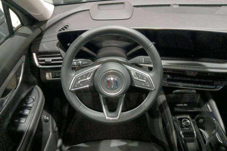 Used Buick Envision 2025 25T Entry-Grade Platinum Edition
