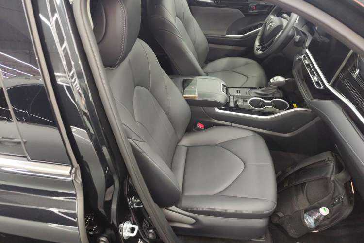 Used Toyota Highlander 